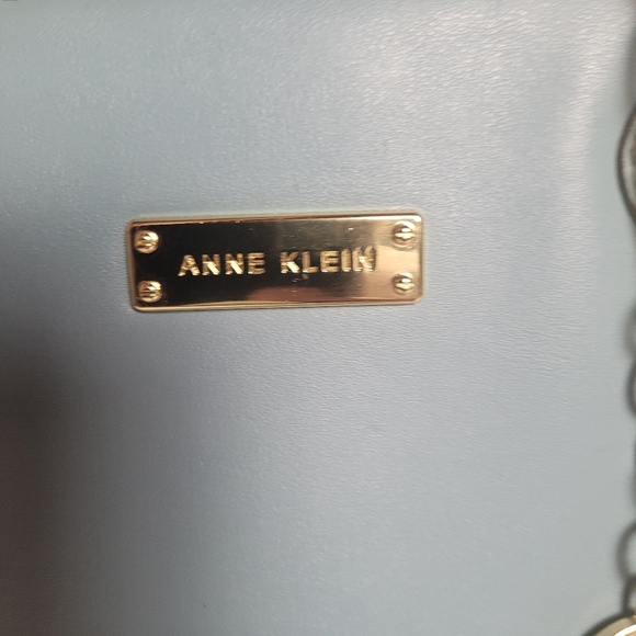 Anne Klein Coast Is Clear Ice Baby Blue Shoulder Bag Gold Hardware - Picture 3 of 15